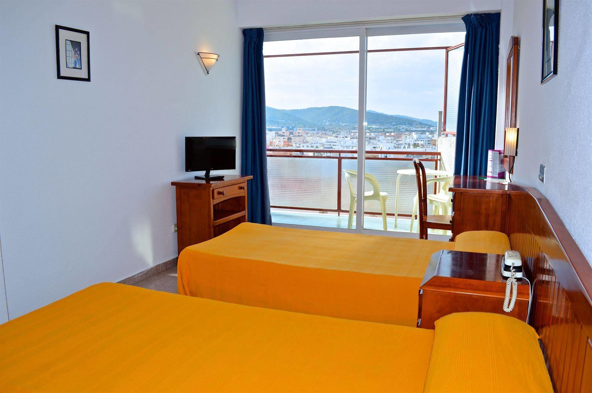 Hostal Molins Park Ibiza Exterior foto