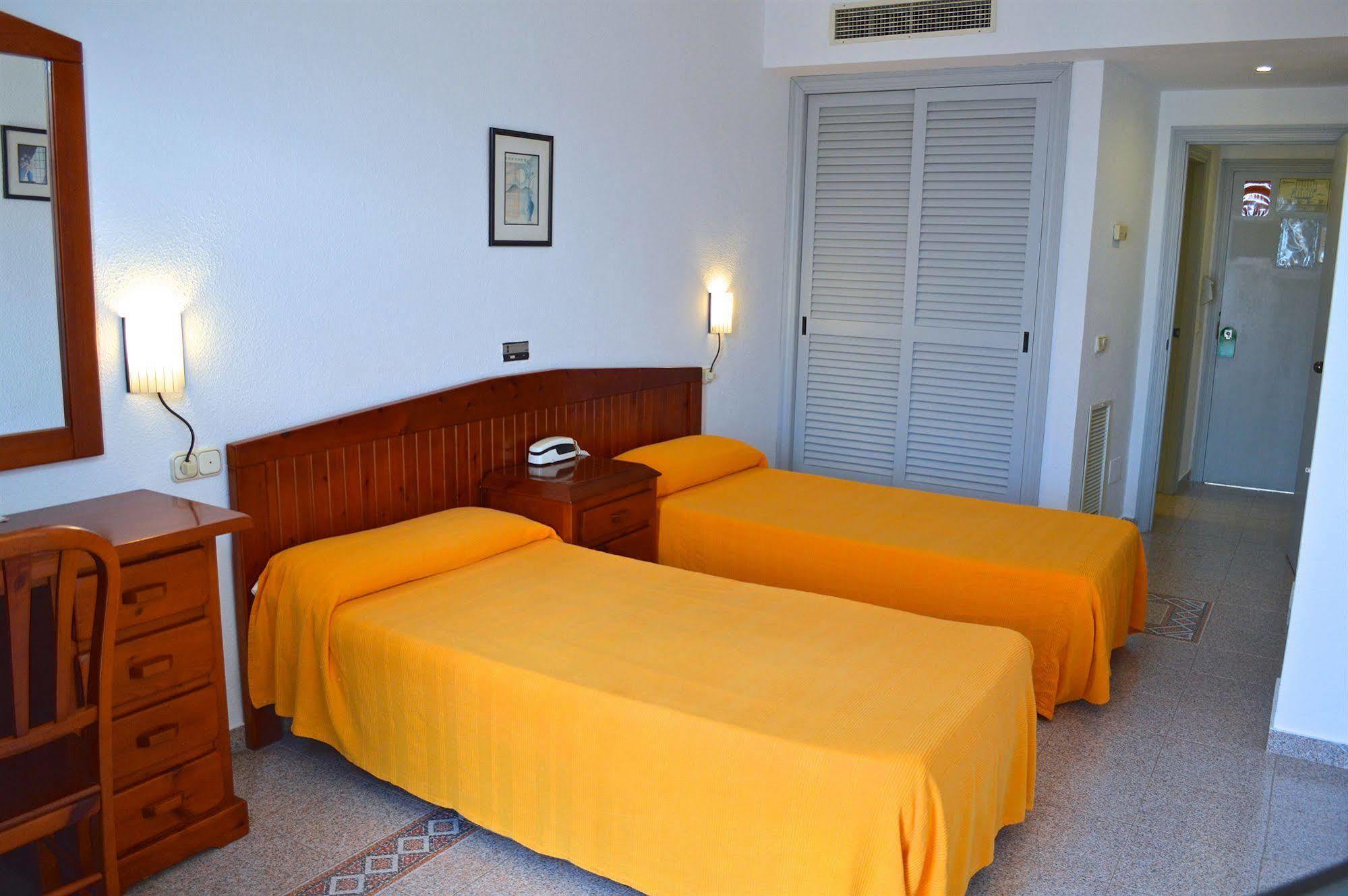 Hostal Molins Park Ibiza Exterior foto