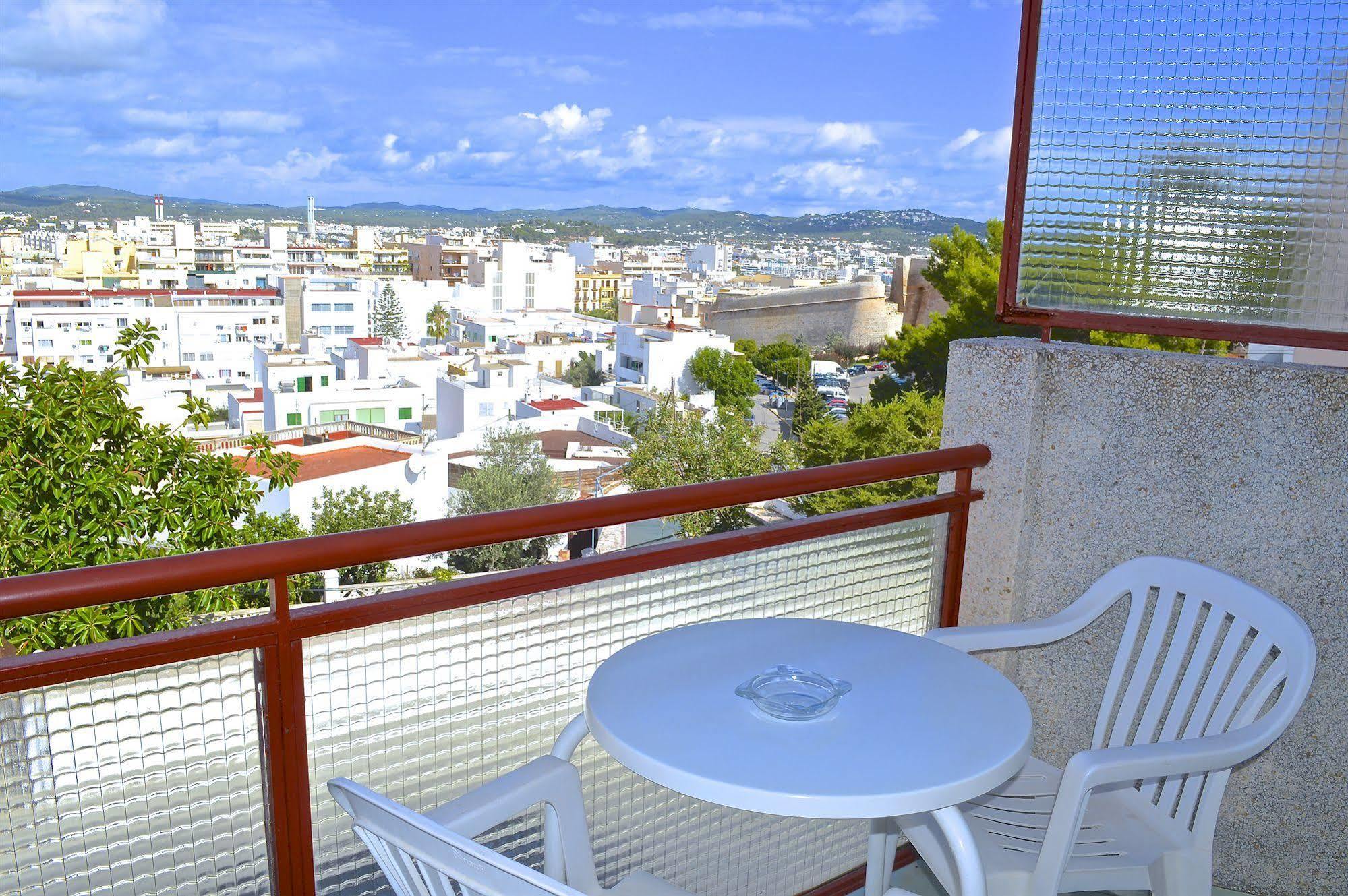 Hostal Molins Park Ibiza Exterior foto