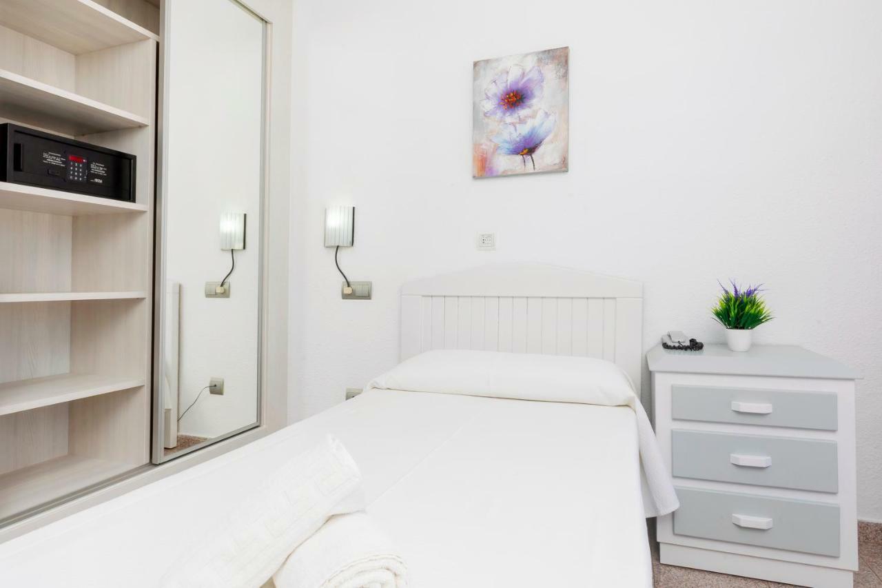 Hostal Molins Park Ibiza Exterior foto